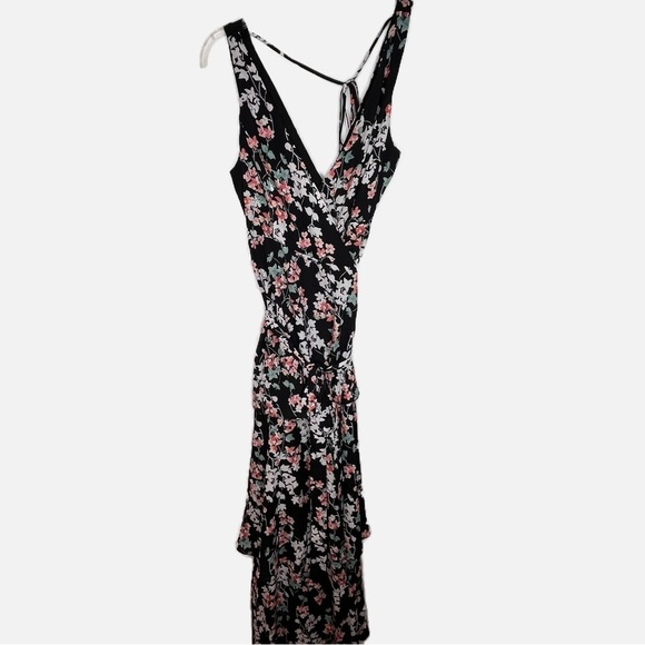 If By Sea | Floral Tiered Dress - Picture 3 of 7